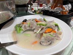 -龙悦湾酒家·八阵鱼生·渔人码头店