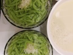 -李与白包子铺(桐梓林店)