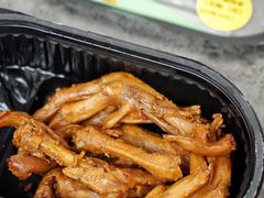 -周黑鸭(广州天河领展广场店)