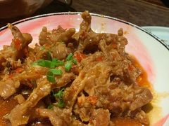 蒜香鸡脚-浩海火烧云傣家菜(京广店)