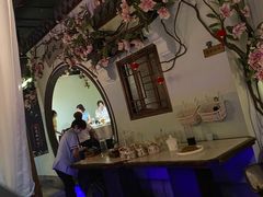 -韵秋荷(宝山龙湖天街店)
