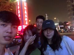 -楼外楼大刀肉传统火锅居(幸福街店)