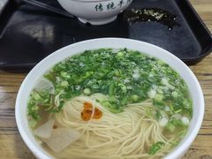 -陇上全荟兰州传统牛肉面(延吉路店)