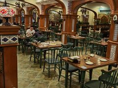 大堂-贯贯吉·清真餐厅(浙江中路店)