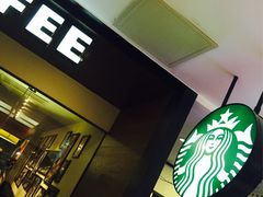 -星巴克(广州中华广场B1层店)