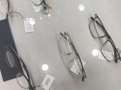 -无界眼镜MaxLess(南翔印象城店)