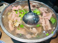 -肖四女乐山跷脚牛肉(世博源店)