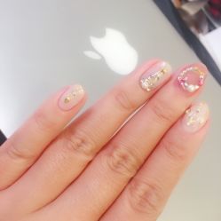 -小四撸猫美甲咖