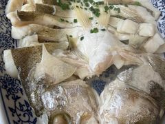 清蒸鲈鱼-天台徐家小吃