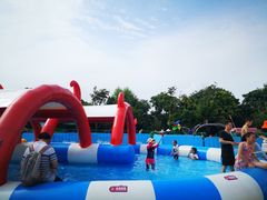 -季高兔窝窝亲子园(上海薰衣草公园店)