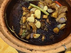 -天宝食坊·啫啫煲大排档(西华路店)