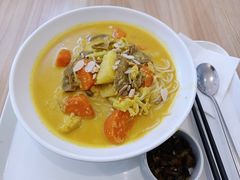 椰香咖喱时蔬面-轻蔬不用等·素食(江苏路店)