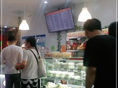 -白玉兰食品(中山公园龙之梦店)