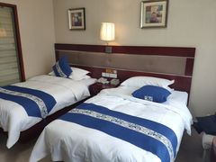 -西港航空酒店(银川南门广场机场巴士店)