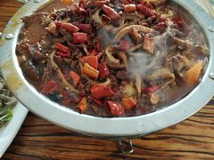 -溢心园香河肉饼总店