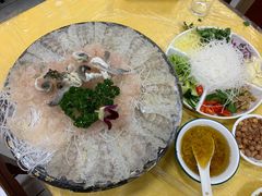 -官塘陈记鱼生·潮汕砂锅粥·牛肉火锅(潮枫路总店)