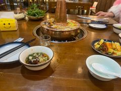 -岳记兴隆·青城腊排铜火锅(融创店)