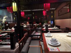 大堂-红蜡烛•瓦罐粥家常菜•夜宵(中山路店)