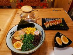 -八代目拉面(金爵万象店)