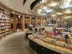 -覔书店(壹方城店)