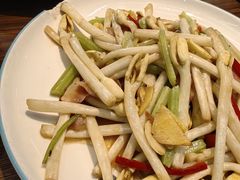 -民间瓦缸煨汤館(嵩山路店)