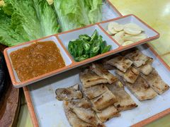 菜包肉-故乡明太鱼屋(航北路店)