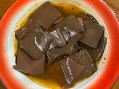 -楚东君•襄阳牛肉面牛杂煲(陆家嘴正大店)