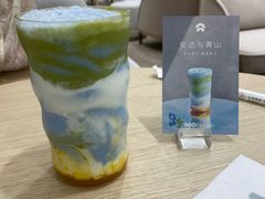 -蔚来中心(北京中关村店)