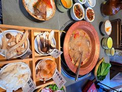 -阿婆情腊排骨火锅·野生菌季(古城旗舰店)