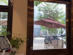 -Reset Coffee 与海咖啡