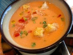西班牙番茄冷汤配伊比利亚火腿-帕歌西班牙餐厅paco tapas
