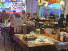 -川流不息·地道川菜·小龙虾(新松江路店)