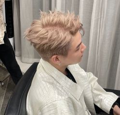 -藤野造型烫发染发