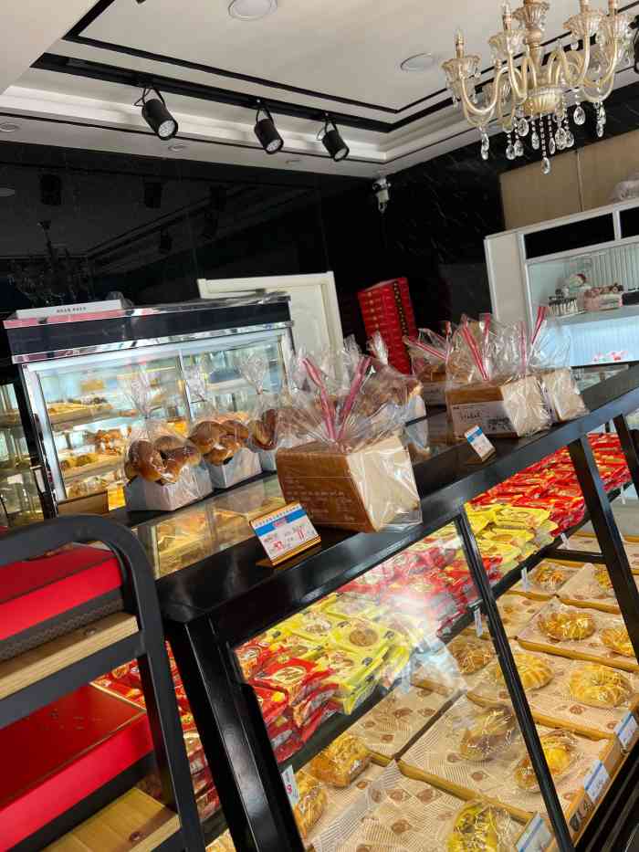 美味五福西点(增产道店)-"中规中矩的,从那里过的时候喜欢买点,也说.