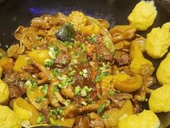 -鱼窝棚柴火铁锅炖(富山屯店)