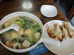 -胡记锅贴·沪上游子老鸭粉丝汤(太原路店)