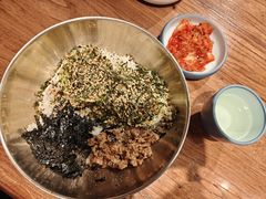 -明洞阿姨·韩式酱蟹烤肉·创意料理(三元桥店)