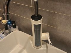 -忆江南·临江鱼馆