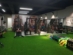 -征成健身连锁私教工作室(九公里店)