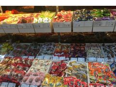 -来伊份LYFEN(中央路店)