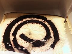 白巧克力瑞士卷-Awfully Chocolate(来福士广场店)