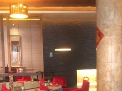 -粤尚腾香居中餐厅(首都机场希尔顿店)