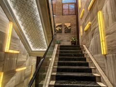 -雅侃酒店(琼花大厦店)