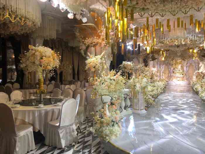 盐邦食府(南湖店)-"#点评有礼# 自贡出差,朋友介绍说很不错.