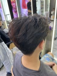 -藤野造型烫发染发