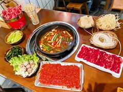 -黔有有贵州酸汤夺夺粉火锅(五味十字店)