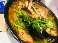 -肥汁米蘭香港米线(长宁来福士店)