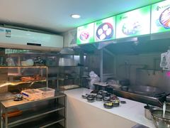 -老新隆牛肉锅贴(新街口店)