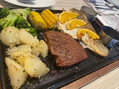 -必胜客(证大大拇指店)