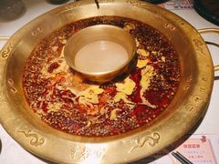 -哥老官重庆美蛙鱼头(日月光店)